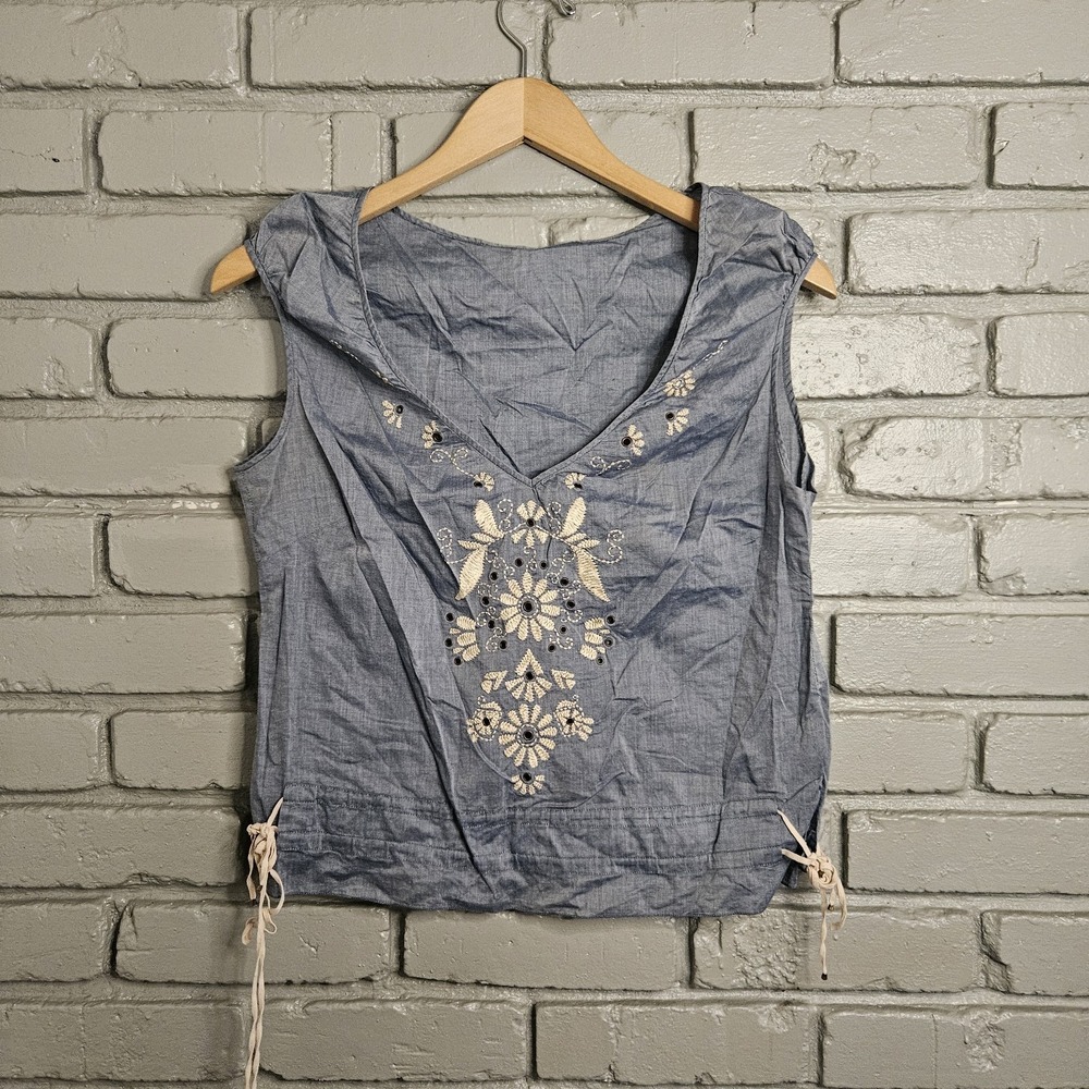 Womens‎ Chambray Top Small Floral Embroidered Ties Grommets